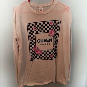 White long sleeve tee